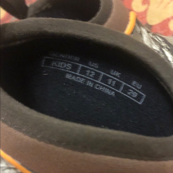 Realtree Kids Camouflage Boots with Orange Trim - Picture 2 of 4